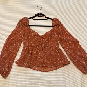 SOLD- ASTR long sleeve blouse